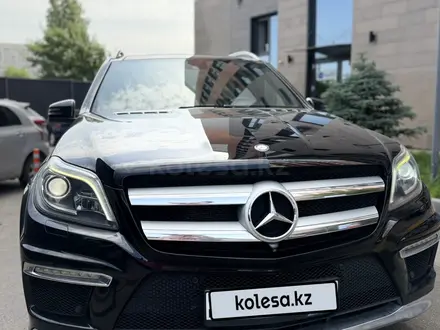 Mercedes-Benz GL 500 2012 года за 15 000 000 тг. в Алматы