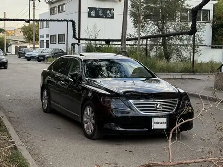 Lexus LS 460 2006 года за 6 500 000 тг. в Караганда – фото 2