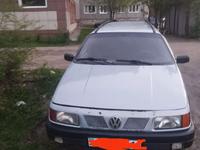 Volkswagen Passat 1993 годаүшін1 000 000 тг. в Усть-Каменогорск