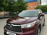 Toyota Highlander 2014 года за 14 200 000 тг. в Актобе