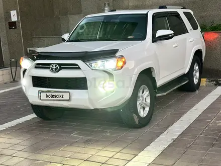 Toyota 4Runner 2020 года за 25 000 000 тг. в Астана