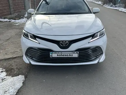 Toyota Camry 2018 года за 11 500 000 тг. в Астана – фото 10