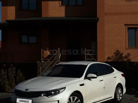 Kia K5 2015 года за 8 800 000 тг. в Алматы – фото 2