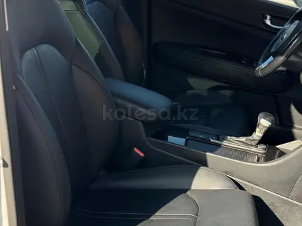 Kia K5 2015 года за 8 800 000 тг. в Алматы – фото 31