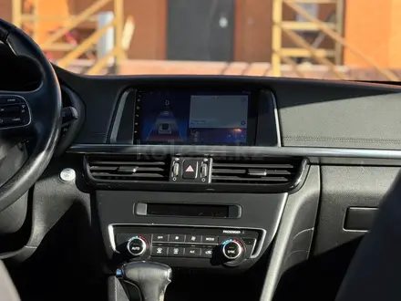 Kia K5 2015 года за 8 800 000 тг. в Алматы – фото 32