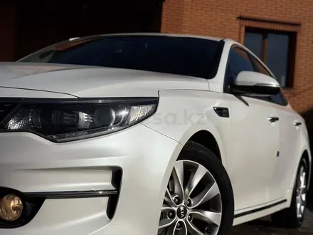 Kia K5 2015 года за 8 800 000 тг. в Алматы – фото 8