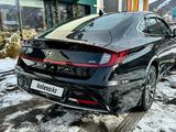 Hyundai Sonata 2022 года за 12 800 000 тг. в Алматы – фото 3