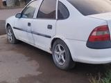 Opel Vectra 1996 года за 420 000 тг. в Караганда – фото 3