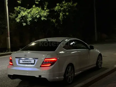 Mercedes-Benz C 180 2012 года за 5 500 000 тг. в Уральск