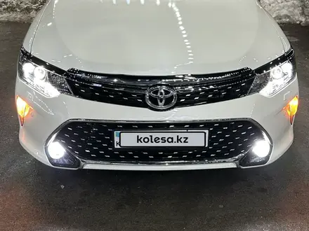 Toyota Camry 2014 года за 7 200 000 тг. в Шымкент – фото 3