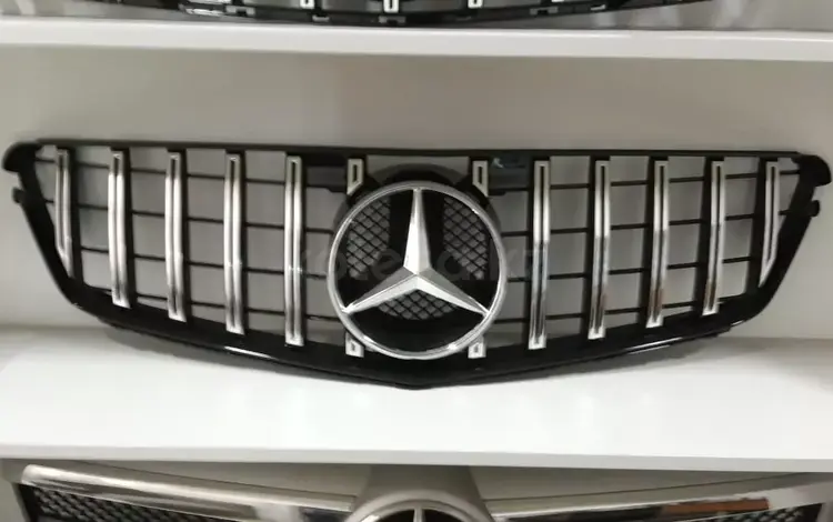 Решетка радиатора Mercedes w204 GT style за 70 000 тг. в Алматы