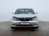 Toyota Camry 2004 года за 2 990 000 тг. в Астана – фото 2