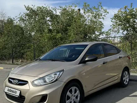 Hyundai Accent 2013 года за 4 300 000 тг. в Семей – фото 2