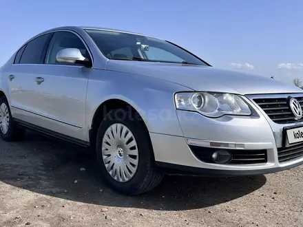 Volkswagen Passat 2008 года за 4 700 000 тг. в Костанай – фото 19