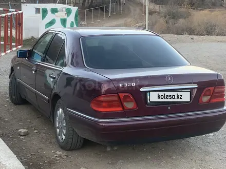 Mercedes-Benz E 280 1996 года за 2 350 000 тг. в Шымкент – фото 5