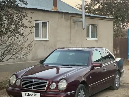 Mercedes-Benz E 280 1996 года за 2 350 000 тг. в Шымкент – фото 9