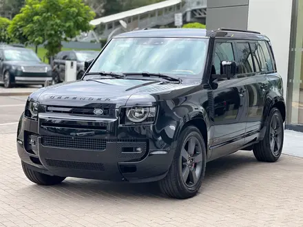 Land Rover Defender 2024 года за 75 559 000 тг. в Костанай