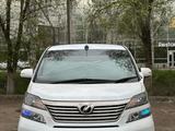 Toyota Vellfire 2010 года за 6 700 000 тг. в Астана