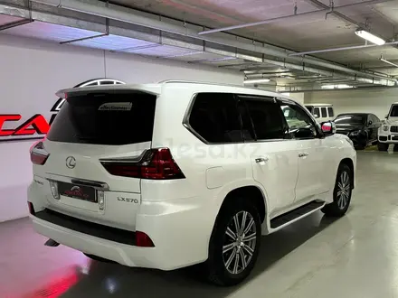 Lexus LX 570 2017 года за 38 900 000 тг. в Астана – фото 4