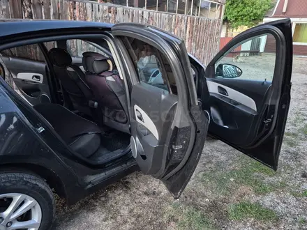 Chevrolet Cruze 2012 года за 3 200 000 тг. в Астана – фото 8