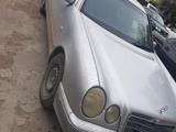 Mercedes-Benz E 230 1997 годаүшін1 800 000 тг. в Жезказган – фото 3