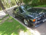 BMW 525 1994 года за 2 800 000 тг. в Алматы – фото 4
