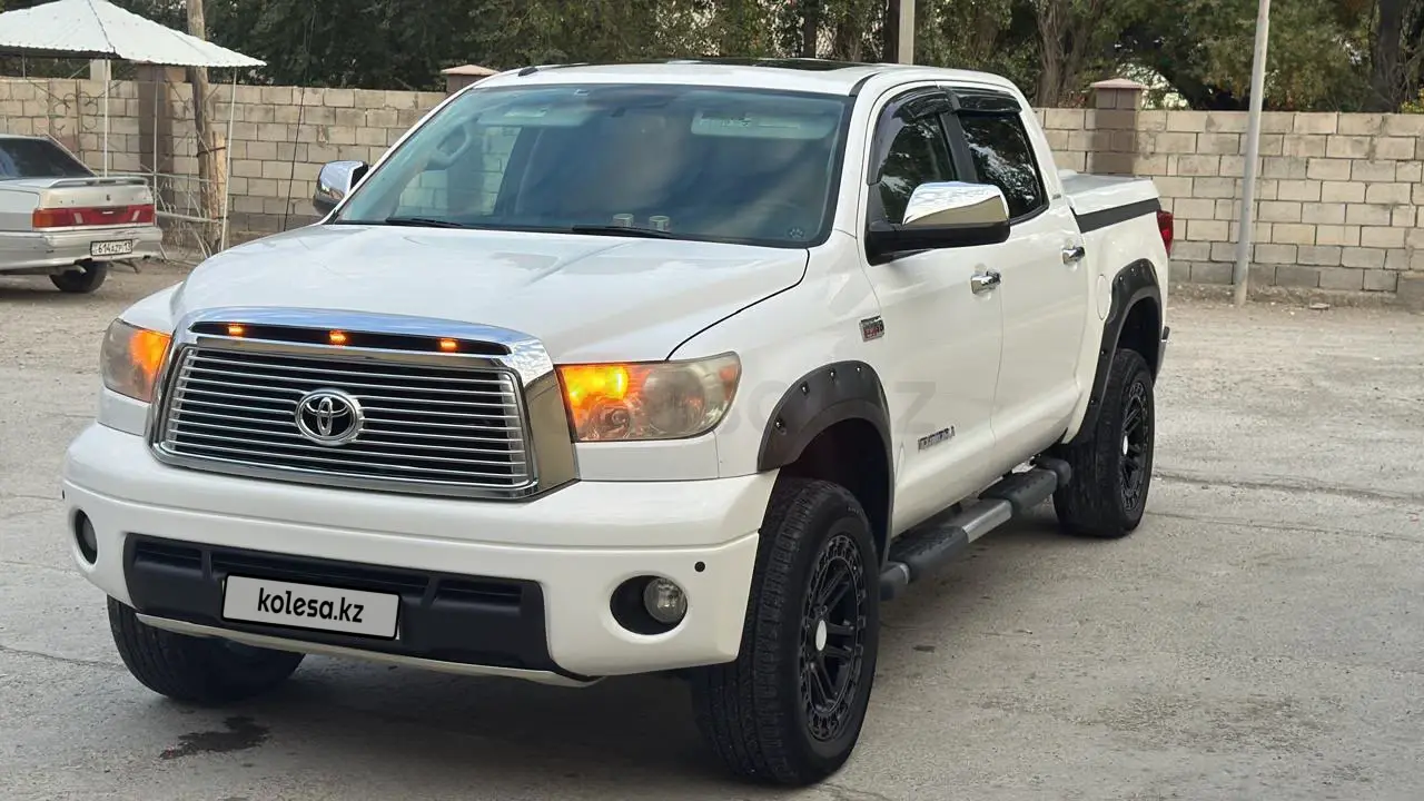 Toyota Tundra, 2011