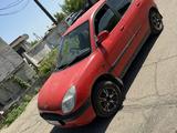 Daihatsu Storia 1998 года за 750 000 тг. в Усть-Каменогорск – фото 2