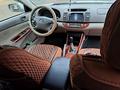 Toyota Camry 2004 года за 3 000 000 тг. в Экибастуз