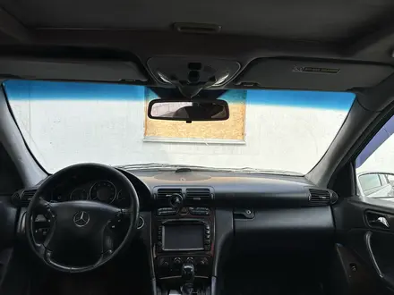 Mercedes-Benz C 200 2002 года за 2 600 000 тг. в Алматы – фото 8