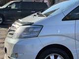 Toyota Alphard 2005 годаfor8 750 000 тг. в Актобе – фото 4