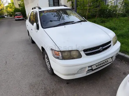 Nissan R'nessa 1998 года за 1 600 000 тг. в Алматы