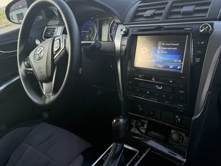 Toyota Camry 2017 года за 12 700 000 тг. в Костанай – фото 8