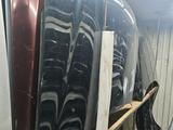 Капот на мерседес w163ml рестайл за 95 000 тг. в Алматы – фото 3