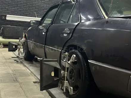 Mercedes-Benz E 230 1992 года за 550 000 тг. в Алматы – фото 3