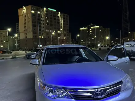 Toyota Camry 2013 года за 4 800 000 тг. в Актау – фото 2