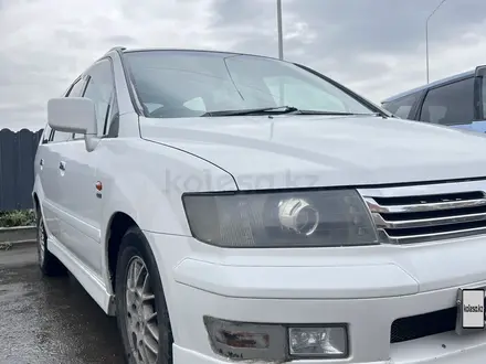 Mitsubishi Chariot 1998 года за 2 200 000 тг. в Усть-Каменогорск – фото 4