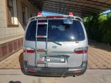 Hyundai Starex 2002 года за 2 000 000 тг. в Туркестан – фото 2