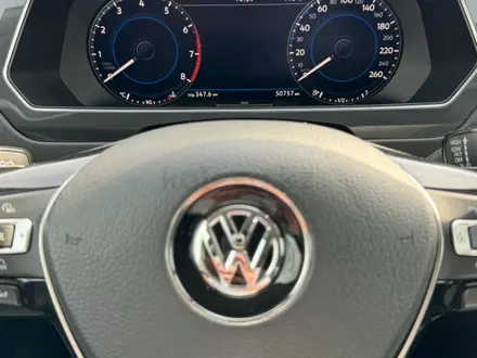 Volkswagen Tiguan 2017 года за 12 800 000 тг. в Алматы – фото 12