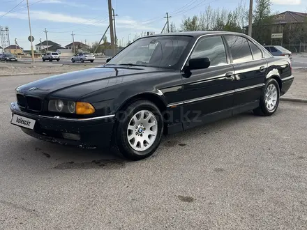 BMW 728 1997 года за 3 800 000 тг. в Жанаозен – фото 2