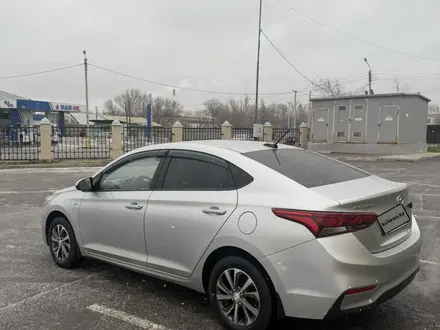 Hyundai Accent 2018 года за 6 900 000 тг. в Тараз – фото 4