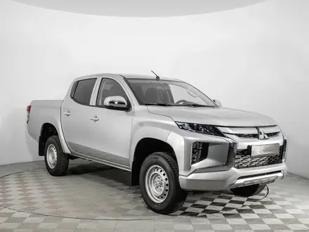 Mitsubishi L200 2022 года за 13 500 000 тг. в Актобе