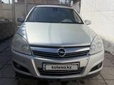 Opel Astra 2007 года за 2 000 000 тг. в Шымкент