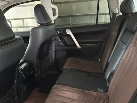 Toyota Land Cruiser Prado 2022 года за 25 500 000 тг. в Актобе – фото 6