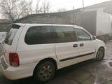 Kia Carnival 2000 годаүшін2 200 000 тг. в Алматы – фото 3