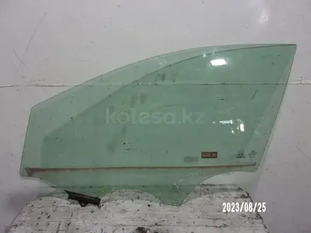 Стекло двери на Тайота и Лексус! за 15 000 тг. в Атырау
