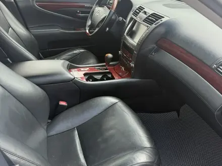 Lexus LS 460 2008 года за 7 600 000 тг. в Астана – фото 22