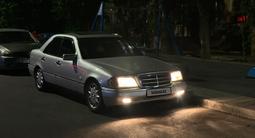 Mercedes-Benz C 320 1995 года за 2 700 000 тг. в Алматы – фото 2