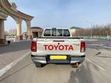 Toyota Hilux 2016 года за 15 500 000 тг. в Атырау – фото 5