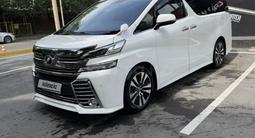 Toyota Alphard 2016 года за 16 300 000 тг. в Алматы – фото 2